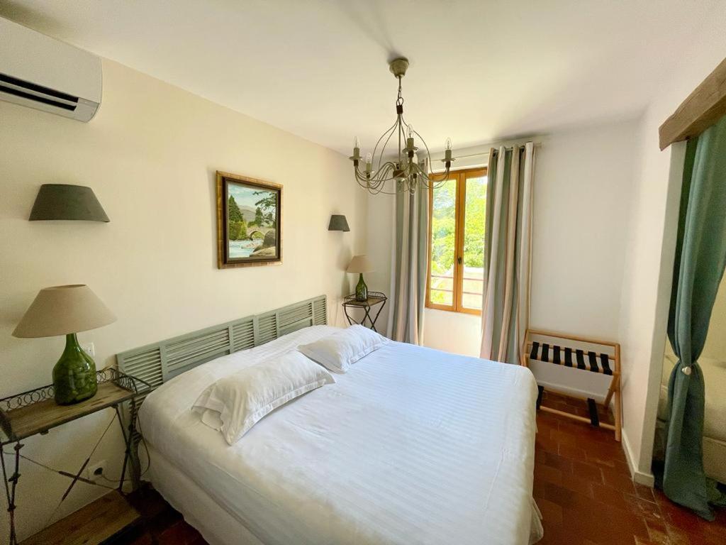 Chateau Le Bouis Gruissan Habitación foto